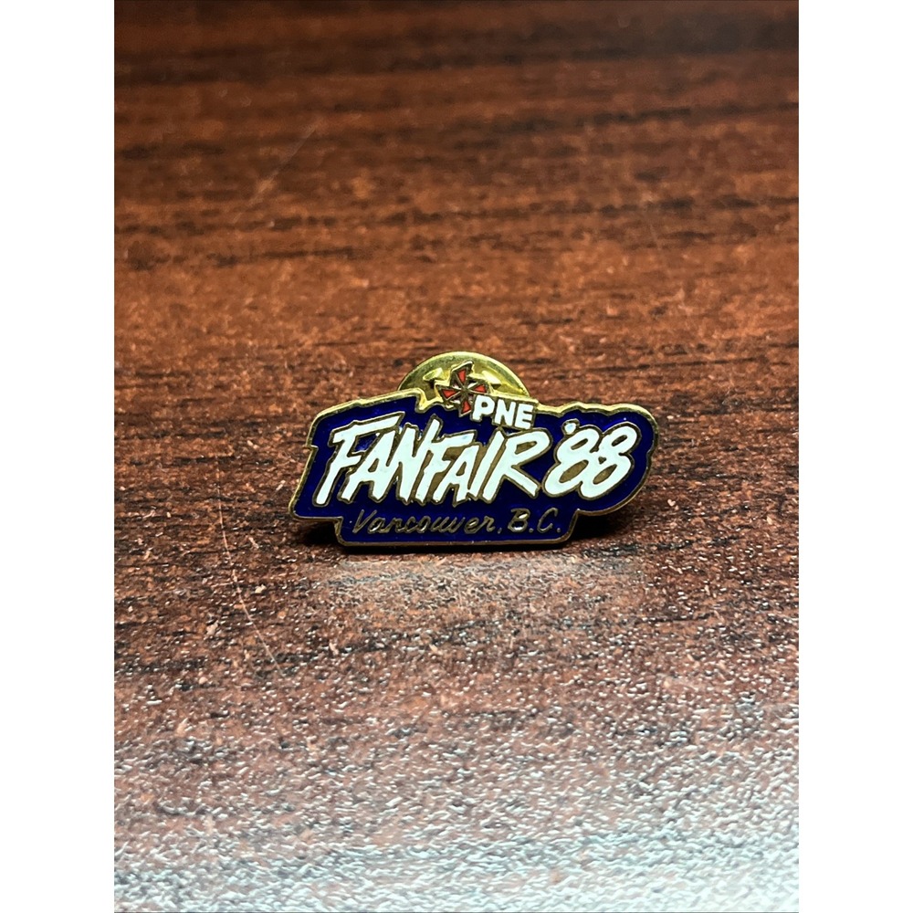 1988 Pacific National Exhibition PNE Fanfair Vancouver Canada Lapel Hat Pin